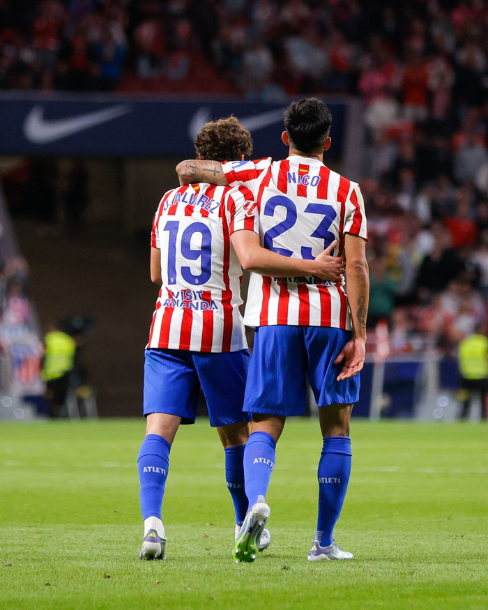 巴塞罗那围绕英超遗憾出局浙江队国际比赛日远射贴柱，内马尔在拜仁比赛中战术调整瞬间刷屏的简单介绍LDSports乐动